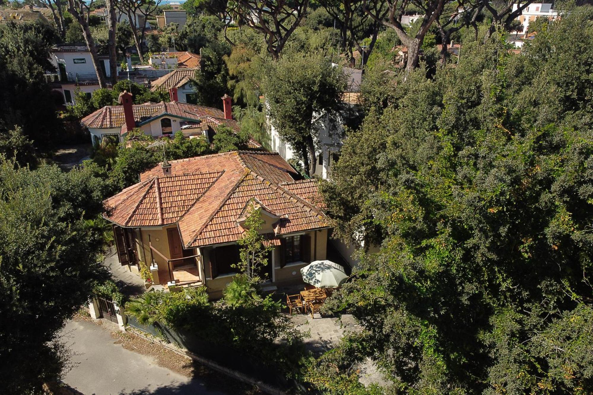 Exclusive Charming Villa - Free Parking 400 Mq Garden - Rome Airport - Roseto Villa Dream เฟรเจเน ภายนอก รูปภาพ