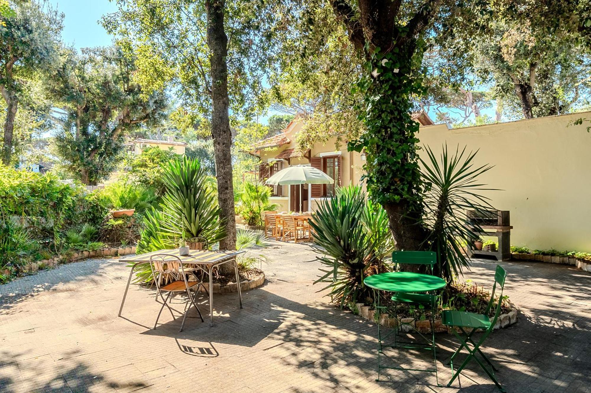 Exclusive Charming Villa - Free Parking 400 Mq Garden - Rome Airport - Roseto Villa Dream เฟรเจเน ภายนอก รูปภาพ