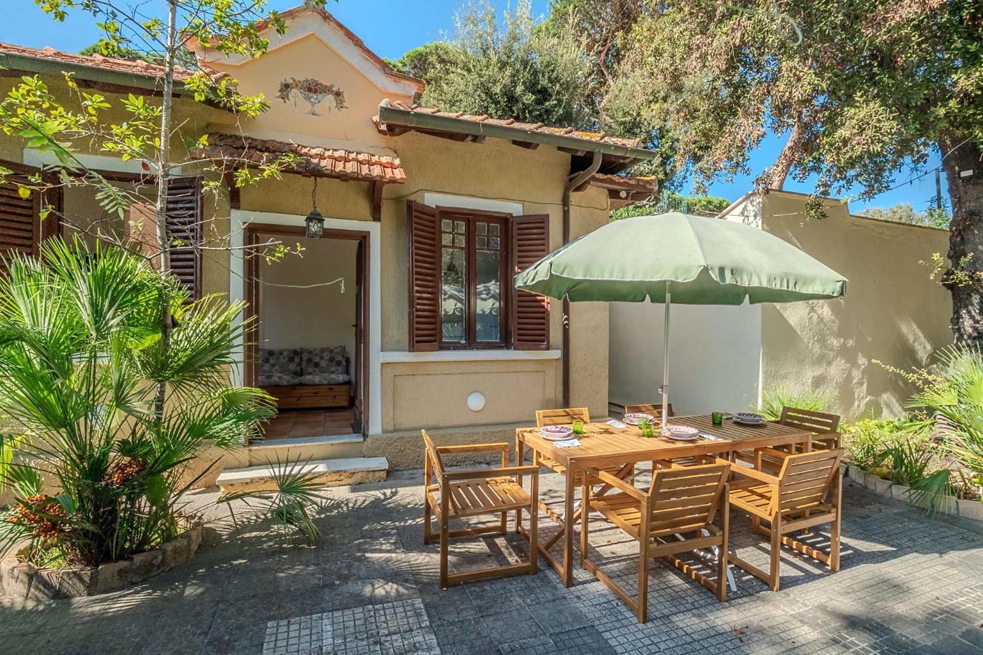 Exclusive Charming Villa - Free Parking 400 Mq Garden - Rome Airport - Roseto Villa Dream เฟรเจเน ภายนอก รูปภาพ